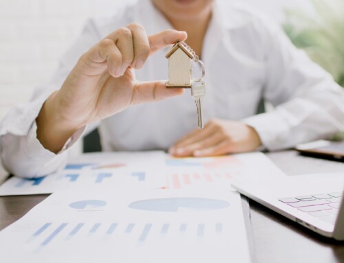 Low Consumer Delinquency Doesn’t Mean Low B2B Risk: What Business Credit Teams Often Miss