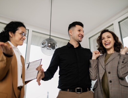 How Does a Rise in Commercial Mortgage Delinquency Affect Vendors Before Invoices Go Unpaid?